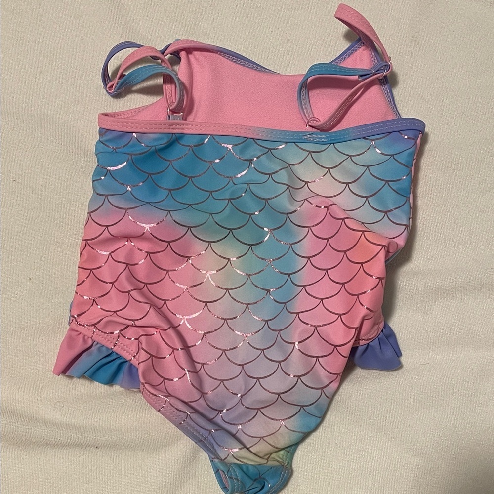 Colorful Mermaid Shell Swimsuit size 3T - Picture 4 of 4